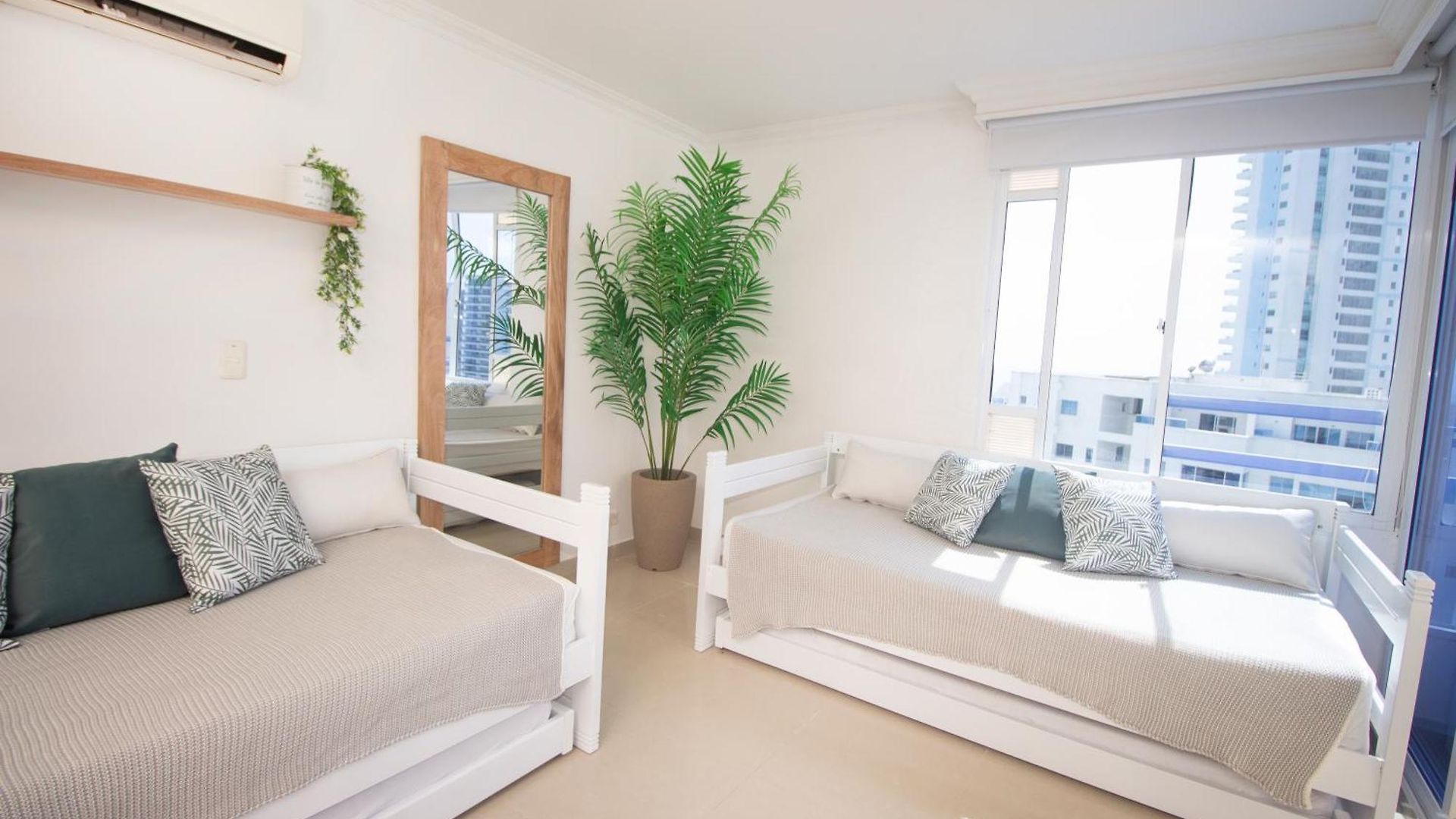 Riviera 886 Apartment