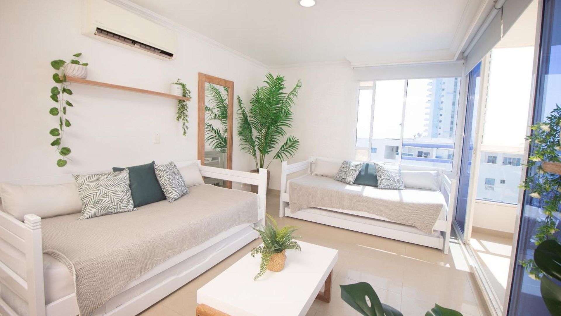 Apartment Riviera 886 *