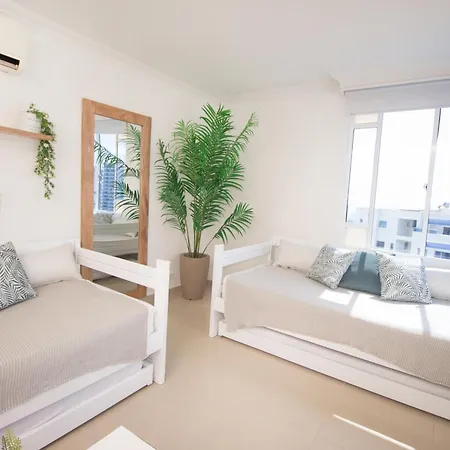 Riviera 886 Apartment