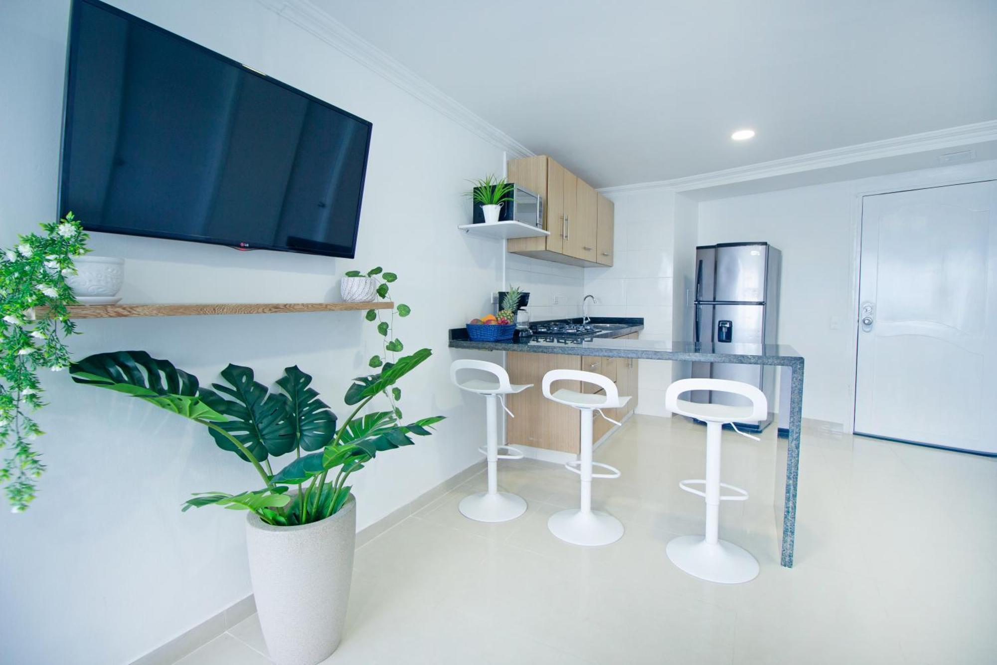 Riviera Tropical - Livin Colombia *