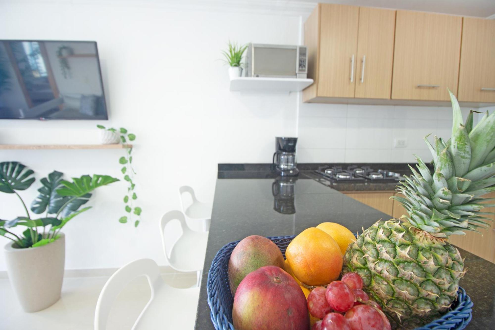 Riviera Tropical - Livin Colombia