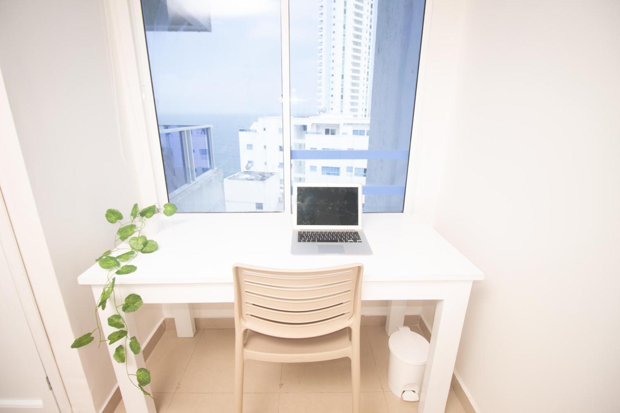 Riviera Tropical - Livin Colombia